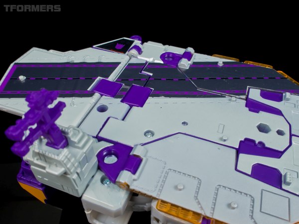 TFormers Gallery   Siege On Cybertron Tidal Wave 082 (82 of 124)